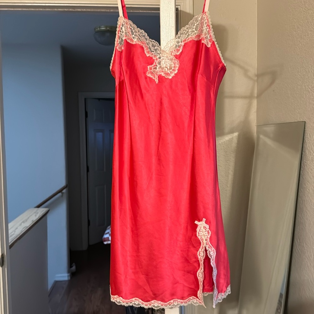 Victoria Secret Chemise/ Slip
